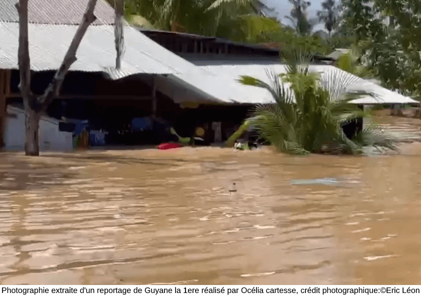 Une montée des eaux très rapide et impressionante suite à des pluies intenses