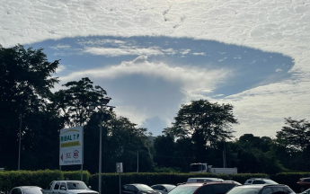 Nuage intrigant Juillet 2022