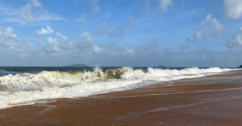 États de mer au rivage, saisonnalité, profil des plages : mieux connaître les dangers en Guyane