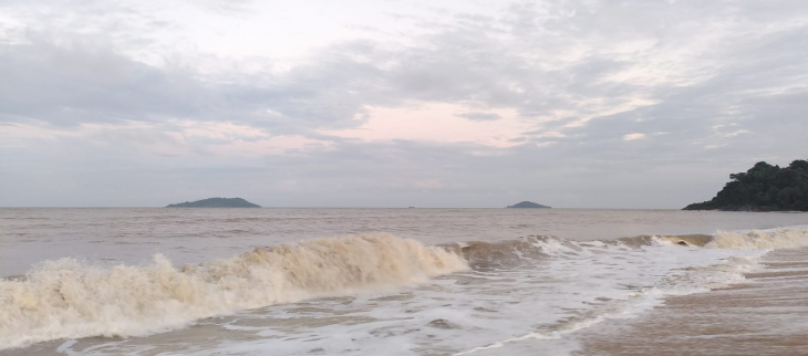Mer agitée sur les plages de Montjoly