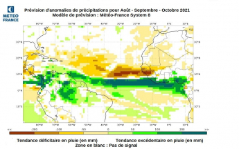 Carte d'anomalies de précipitations trimestre Août-Septembre 2021