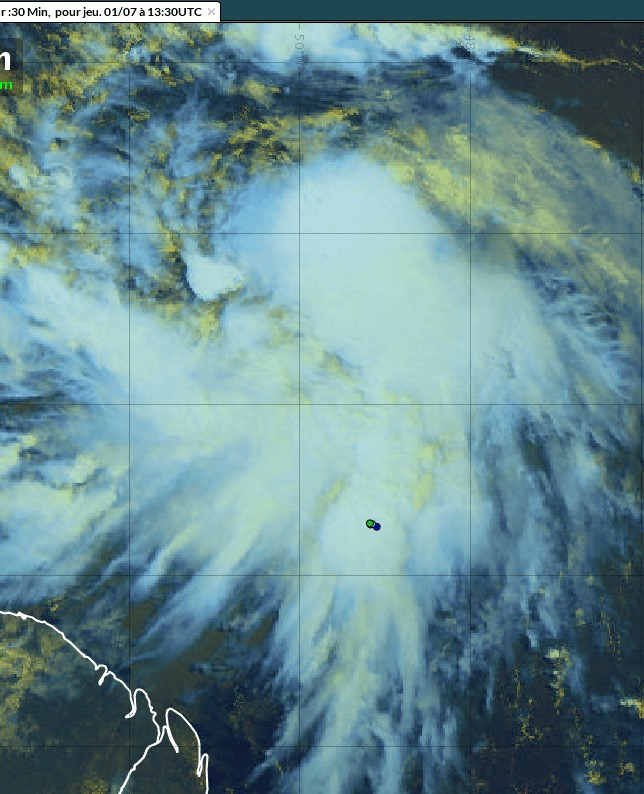 La tempête tropicale Elsa  passant aujourd'hui  à près de 550 km du littoral Guyanais.