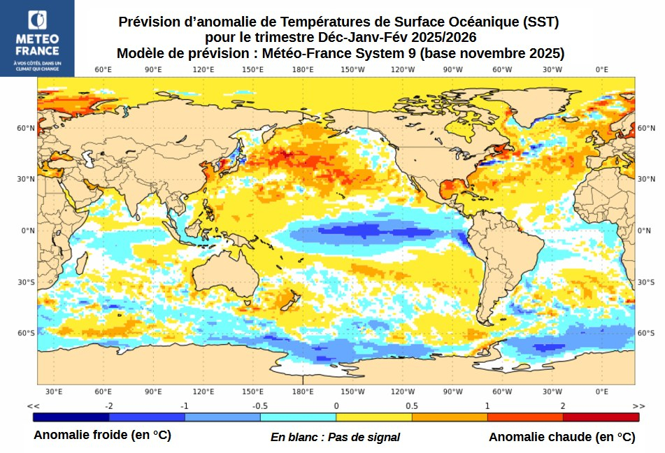 Carte de prévision d'anomalies de SST pour le trimestre DJF 2025/2026